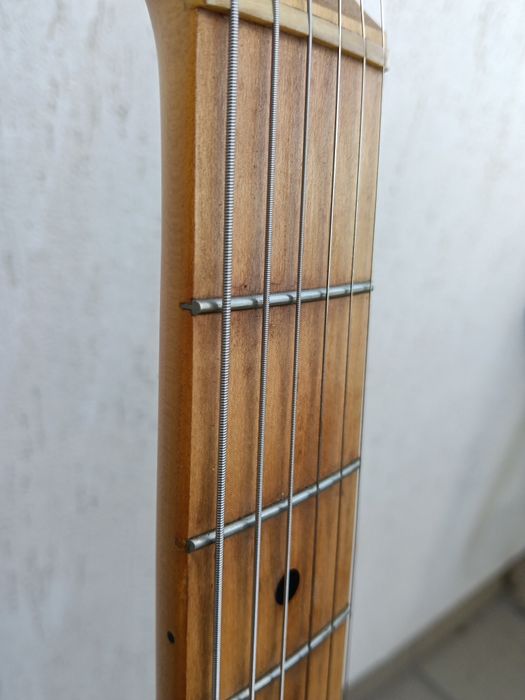 Fender Stratocaster MIJ E Series електрическа китара Фендър японска от 80те години