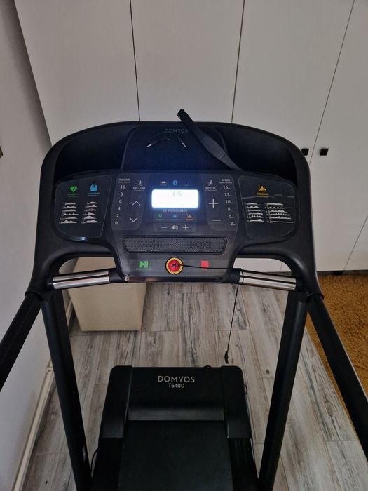 Banda alergare Domyos T540C  cu inclinare 20 de trepte/150 trepte viteza pana la 16km/h