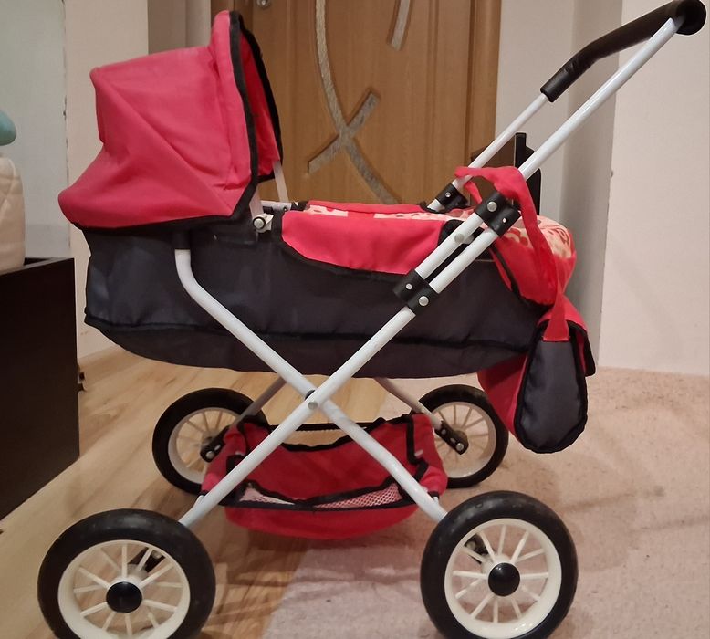 Бебешки количка за момиченце