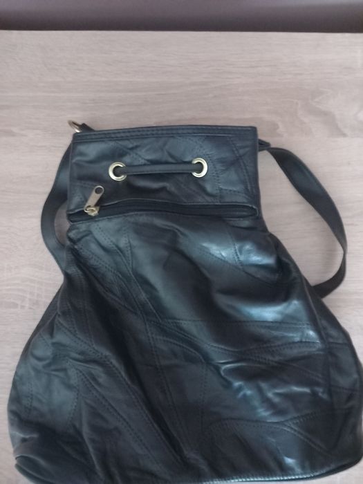 Кожени дамски чанти