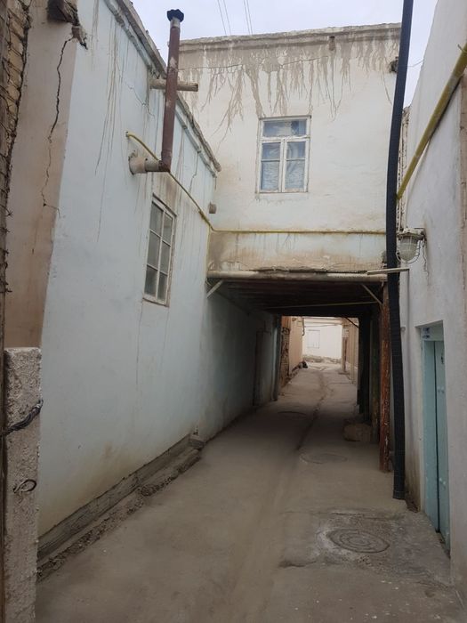 5 соток ховли Эски шахар