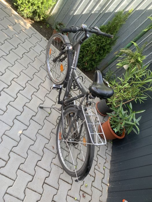 Vînd bicicletā PEGASUS