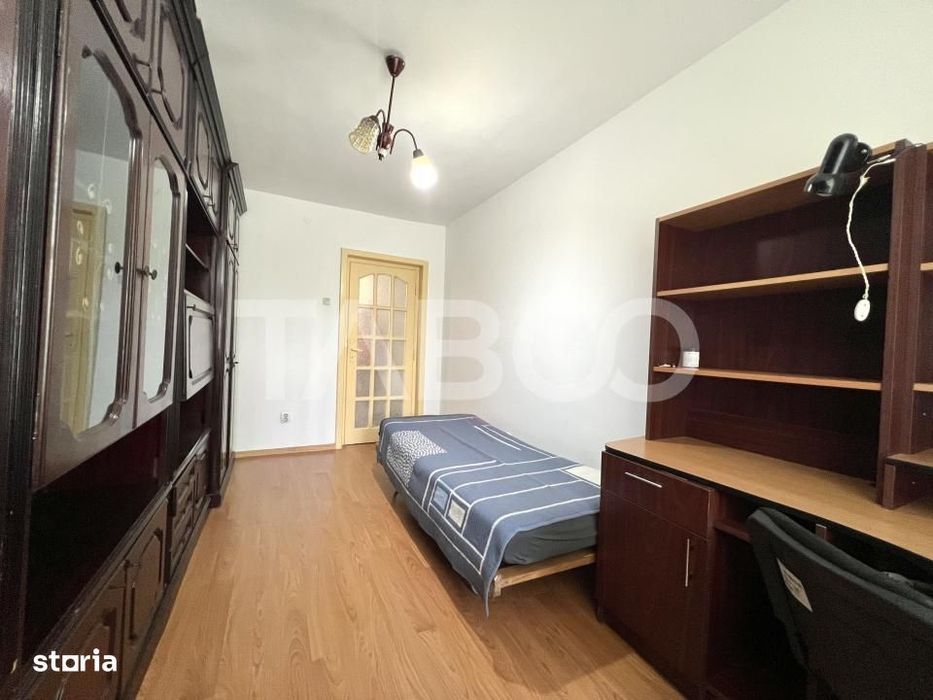 Apartament cu 3 camere in Gheorgheni zona Piata Mercur balcon si beci