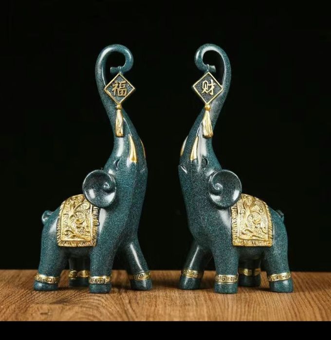 Вазы, статуэтки, предметы интерьера