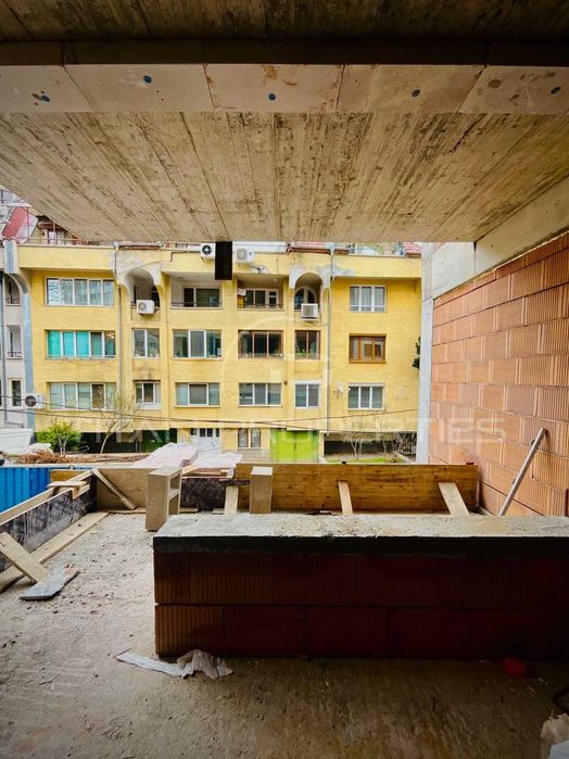 Двустаен за продажба в ж.к Красно село