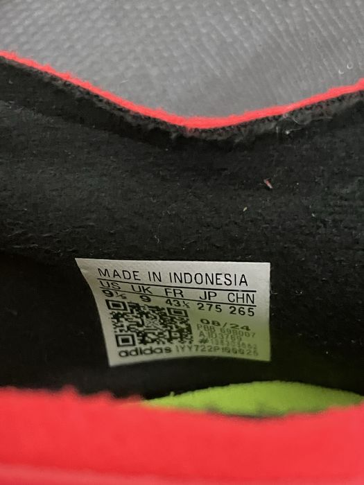 сороконожки адидас предатор размер 42