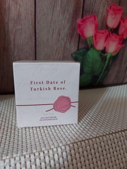 Apa de parfum First date of turkish rose Avon