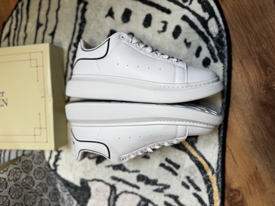 Adidasi Alexander Mcqueen