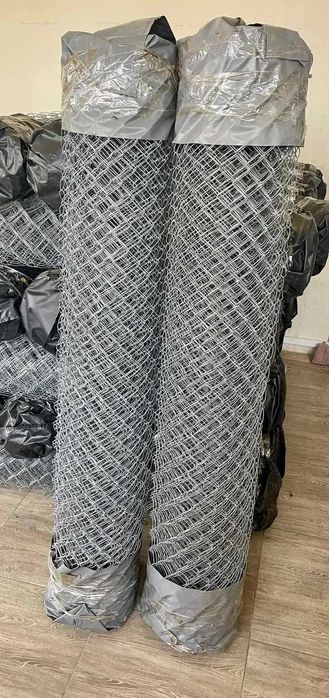 Поцинкована оградна мрежа. Мрежа с PVC покритие. Колове. Топ цени!