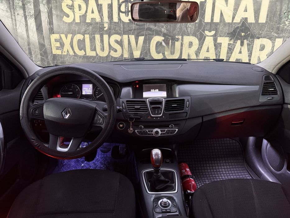 Renault Laguna 2010 2.0 diesel proprietar de 10 ani