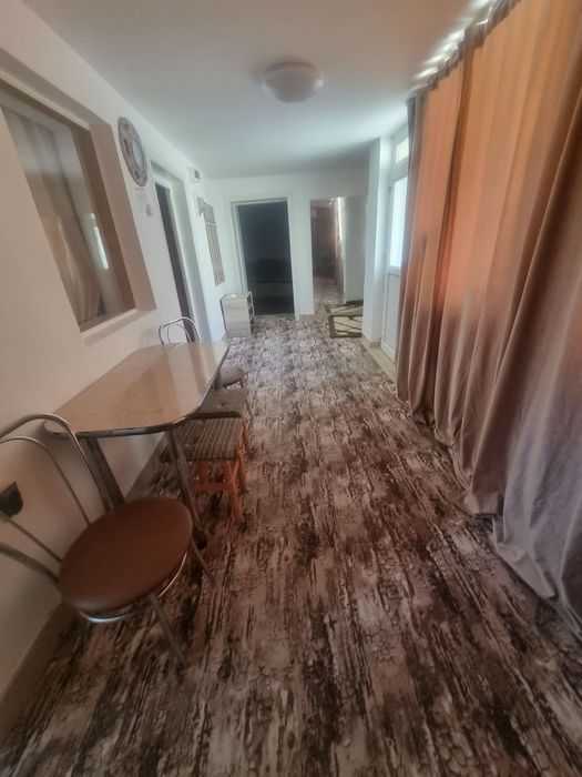 Casa de închiriat  zona centrala ( langa Lidl)