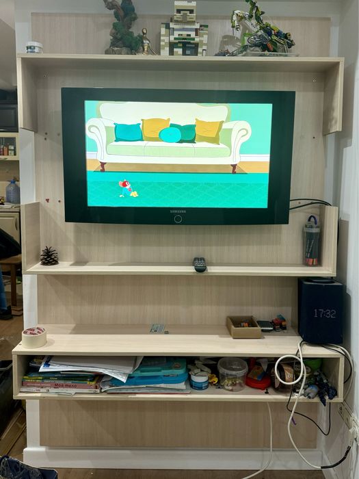 Подставка-рамка под тв