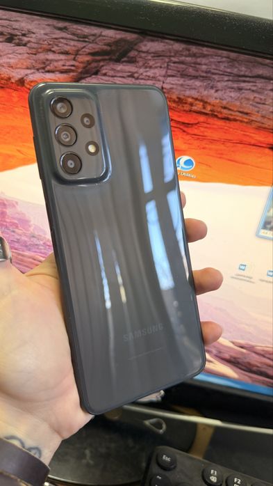 Продам Samsung Galaxy A23