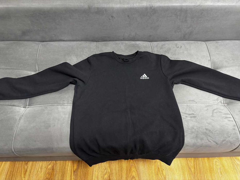 Свитшот Adidas, размер L, 100% оригинал
