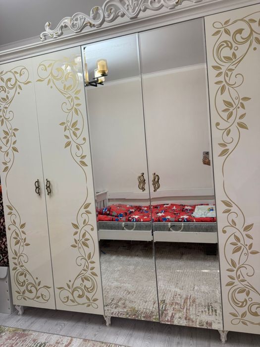 Шифоньер, 6-дверный, Россия