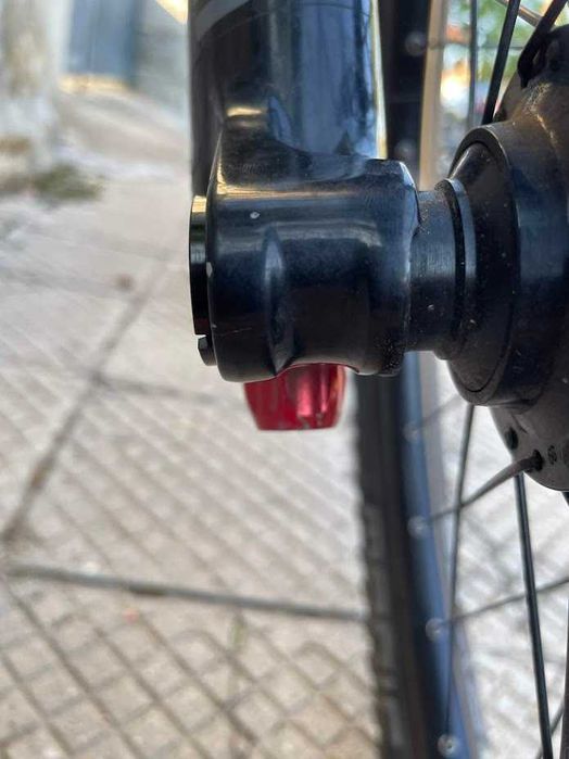 Вилка RockShox Boxxer Team