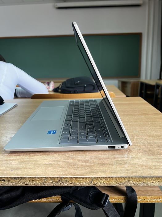 Laptop hp facultate-birou