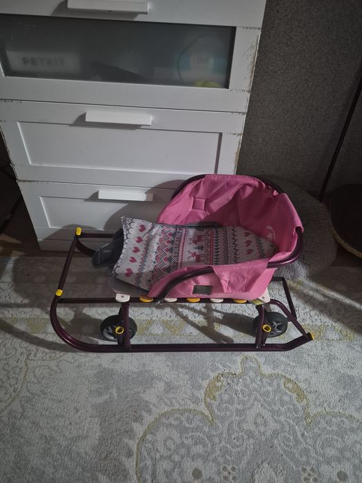 Продам санки с ручкой