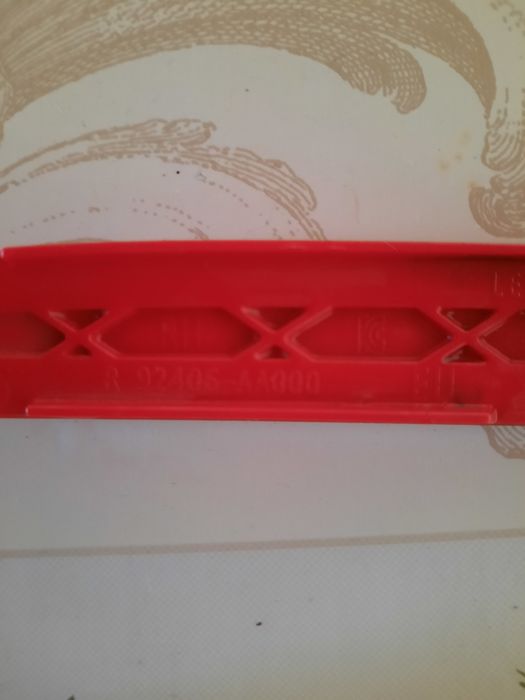 Продам отражатель задний на хюндай