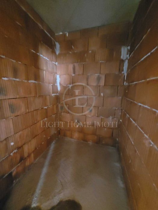 Продава се Двустаен апартамент в Пловдив, Тракия - 78 кв.м за 1092 €/кв.м - Снимка #12