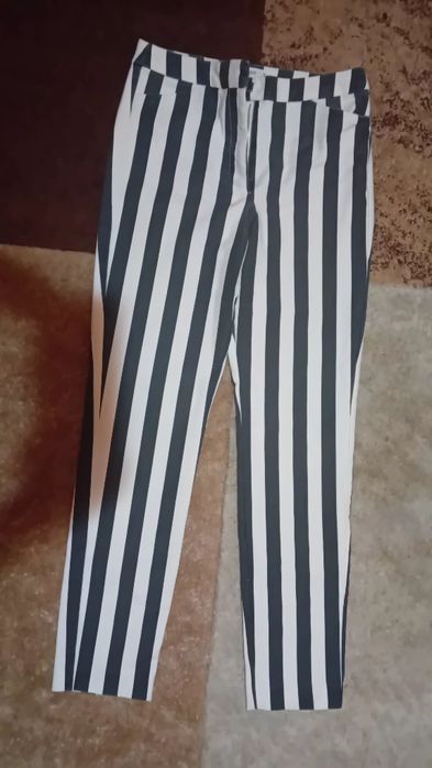 Pantaloni dama  stare bună