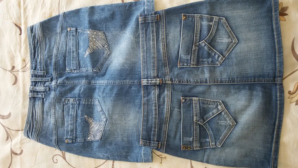 Къса дънкова пола