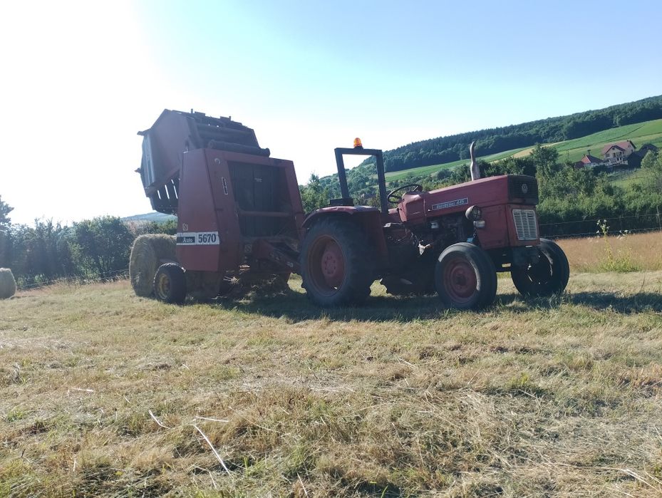 Presă de balotat HESSTON Auto 5670