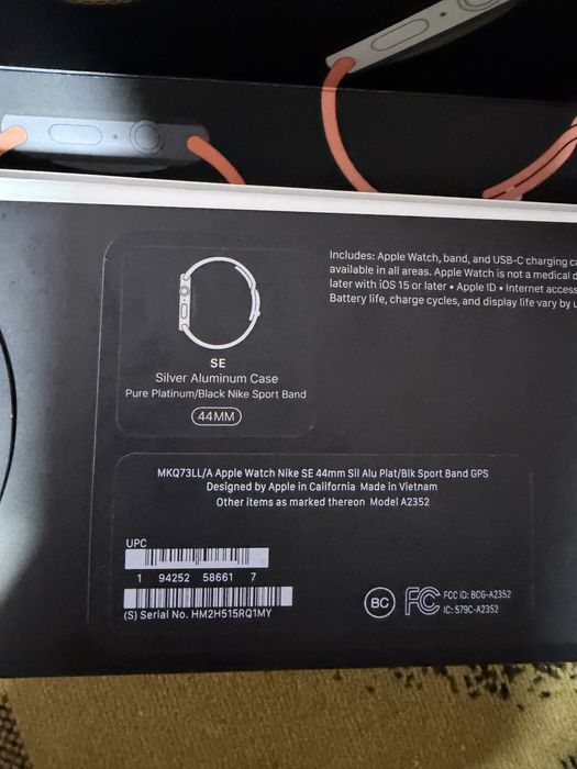 Часы Apple Watch Nike SE 44mm