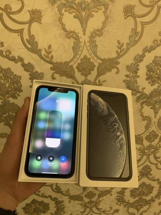iPhone Xr 128Gb 77% korobkali