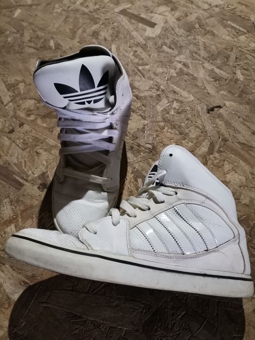 Оригинални маратонки Adidas