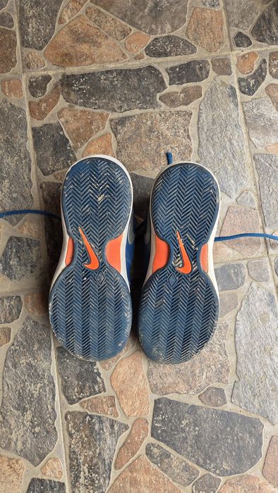 Adidasi nike de vanzare
