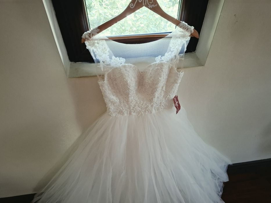 Rochie mireasa Atelier Olga salon