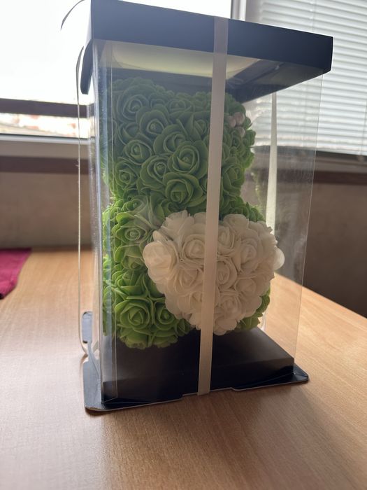 Ursulet din trandafiri