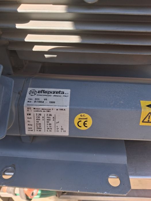 Vând suflanta de aier de 2.2kw
