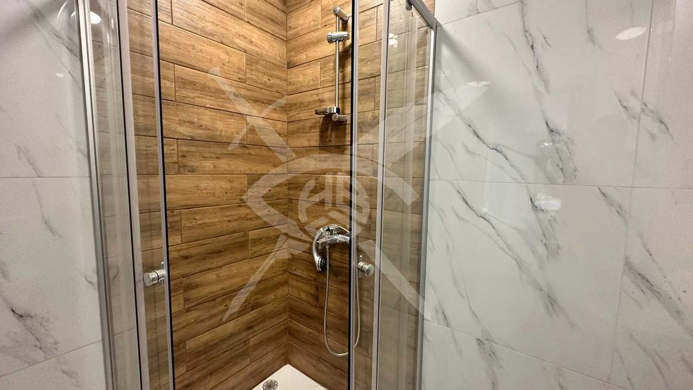 Продава се Многостаен апартамент в Приморско - 195 кв.м за 353 €/кв.м - Снимка #8