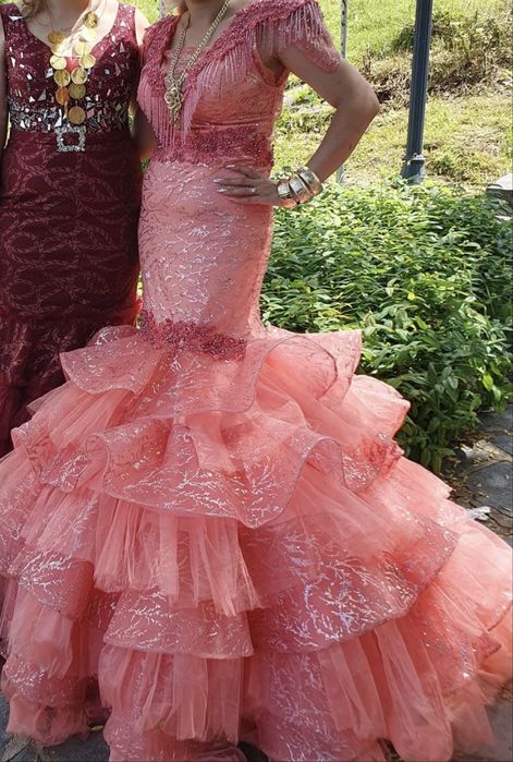 Официалана рокля неразличима от нова‼️