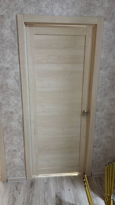 Продам двери межкомнатные