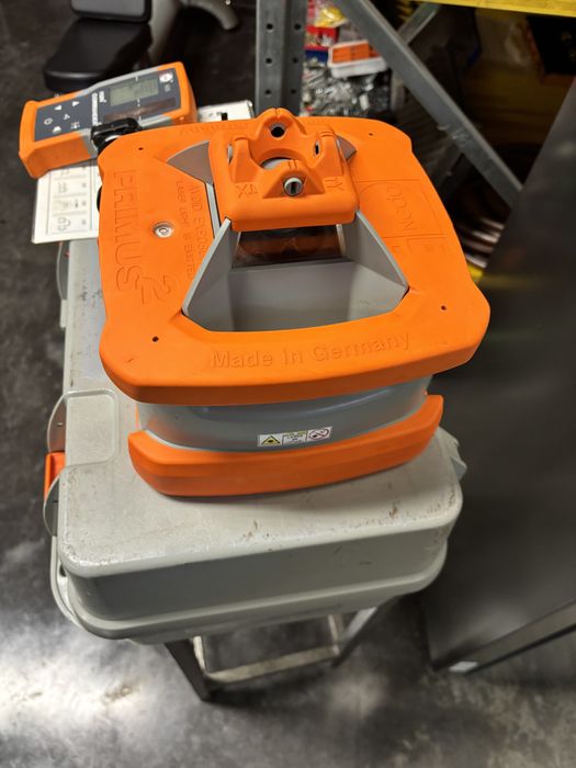 Primus 2 H2N Nivela laser canalizare Topcon Leica