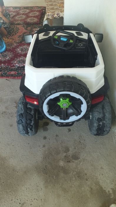 Bolalar uchun detskiy mashina sotiladi  2 mln 200 ming sõm