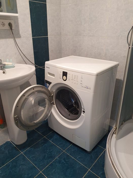 Продам стиральная машинка Samsung.