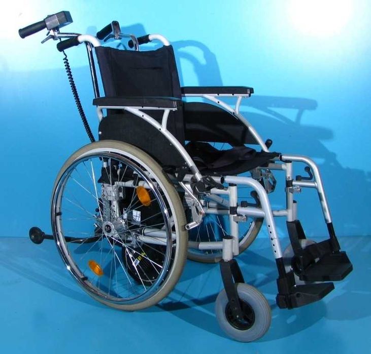 Carucior electric pliabil manevrabil insotitor Alber/ Breezy