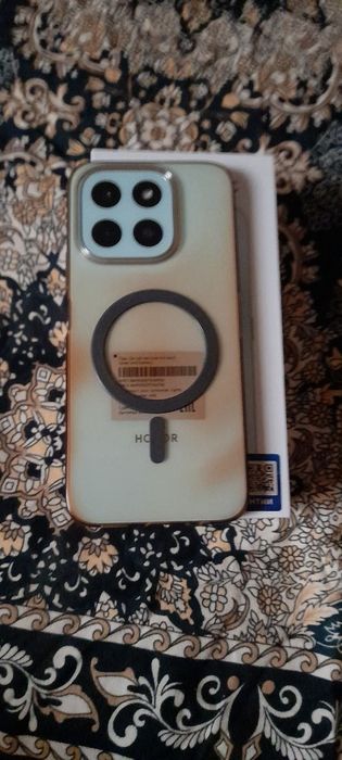 Honor x6c sotiladi 6.128.gb ideyal kar dak