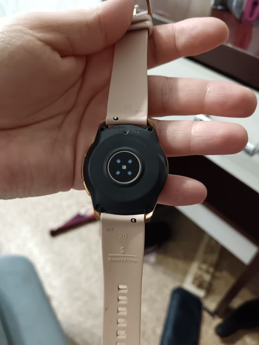 Смарт часы Galaxy Watch 42 мм