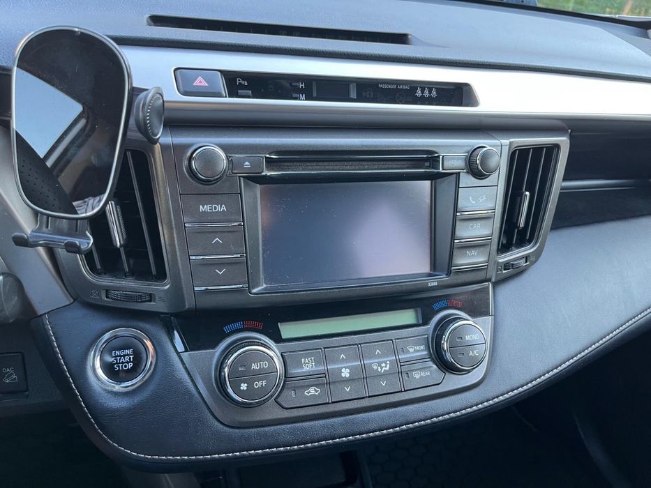 De vanzare toyota rav4 2013 2.2 diesel
