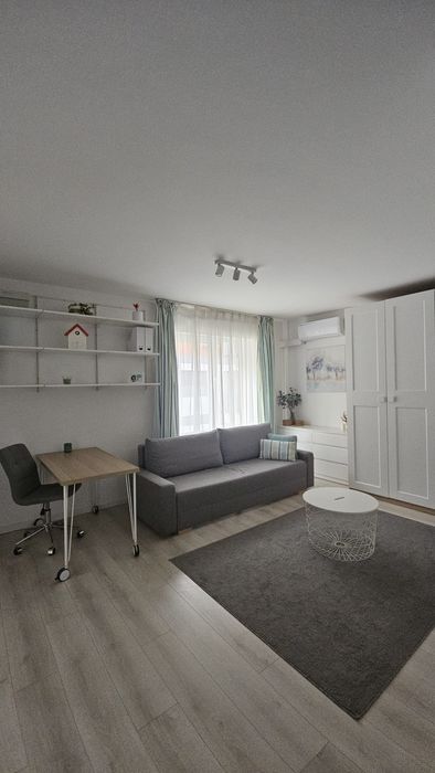 Apartament cu o camera si parcare Crinului Residence