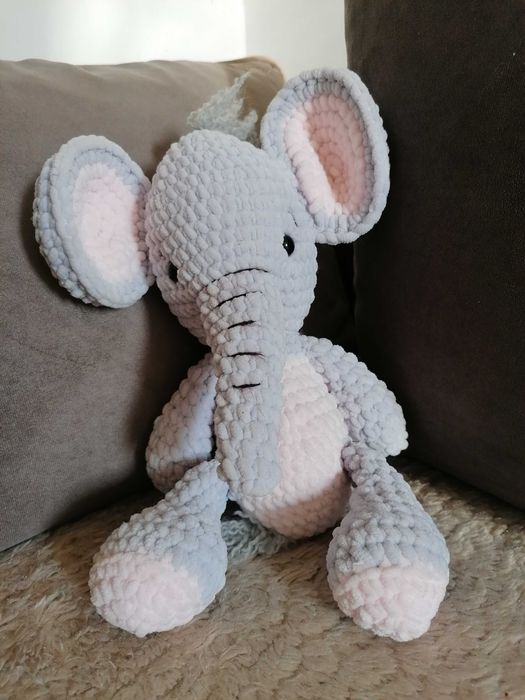 Ръчно плетени играчки