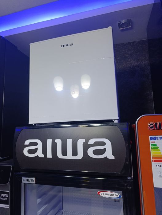 Белый мини-холодильник AIWA (50 л) — Идеальное решение для комнат, офи