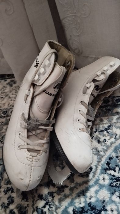 Продам коньки, 32 размер
