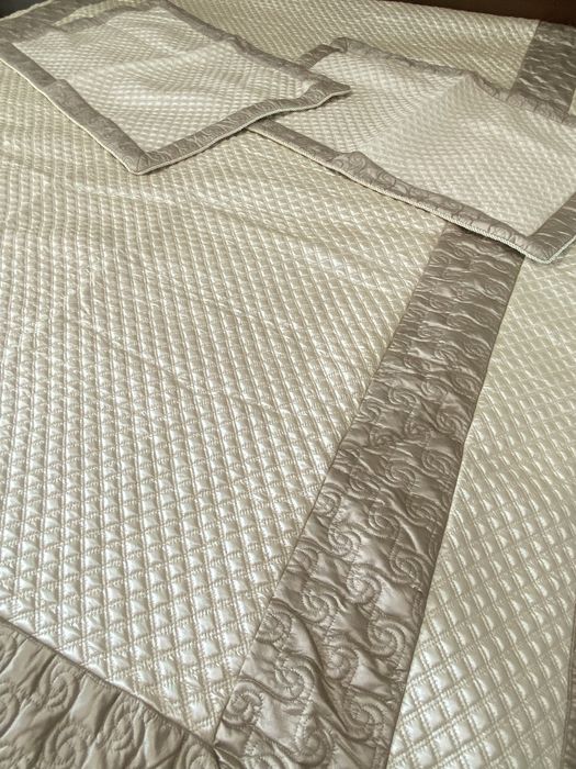 Продам новое покрывало в отличном качестве