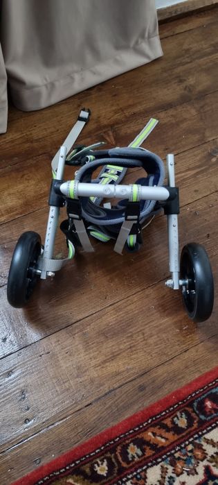 Scaun rulant pentru caini Vevor